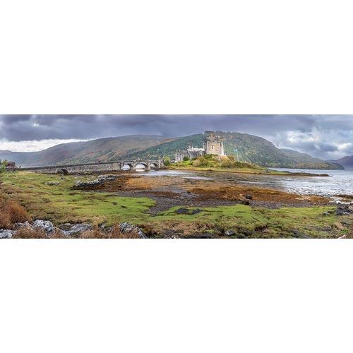 Eilean Donan Castle Isle of Skye-Scotland